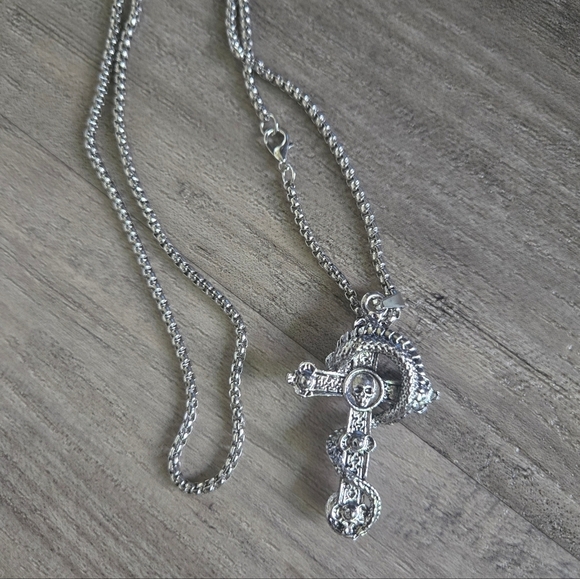Vintage Dragon Skull Cross Mystical Punk Style Stainless Steel Pendant Necklace - Picture 8 of 13